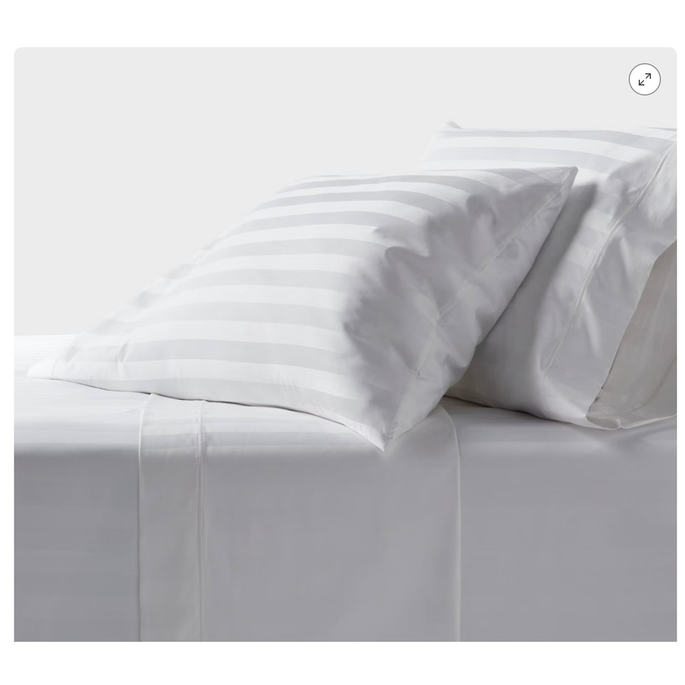 Threshold Hotel Sateen 800 Thread Count Cal King White 4 Piece Sheet Set